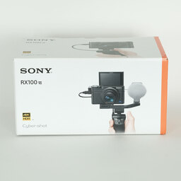 SONY Cyber-shot DSC-RX100M7G シューティンググリップキット