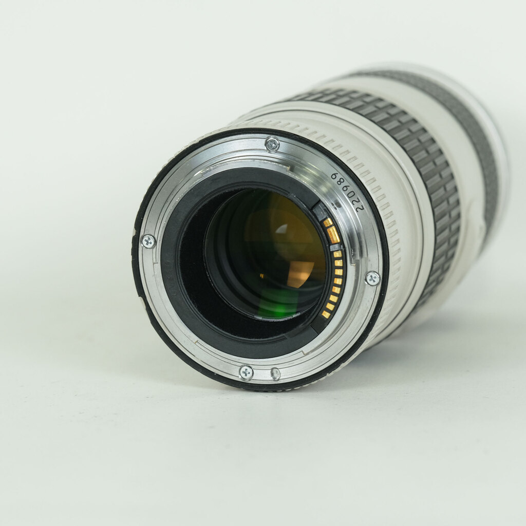 Canon EF70-200mm F4L IS USM Canon EF70-200mm F4L IS USM