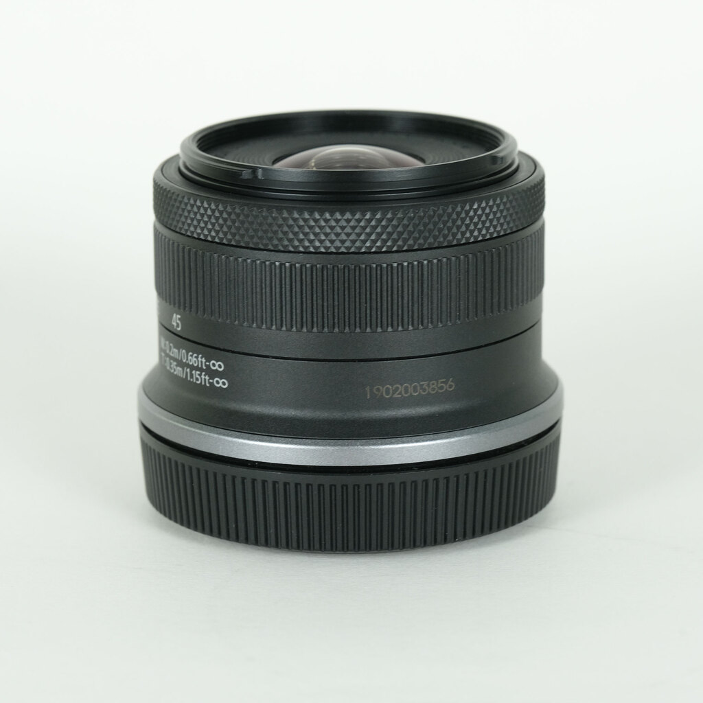 Canon RF-S 18-45mm F4.5-6.3 IS STM Canon RF-S 18-45mm F4.5-6.3 IS STM