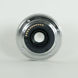 OLYMPUS M.ZUIKO DIGITAL 17mm F2.8 シルバー OLYMPUS M.ZUIKO DIGITAL 17mm F2.8 シルバー