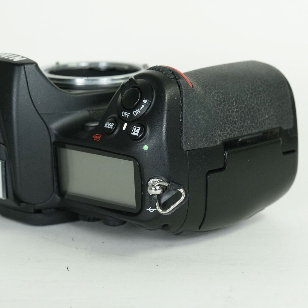 Nikon D300 ボディ