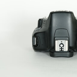 Canon EOS Kiss X3 ボディ