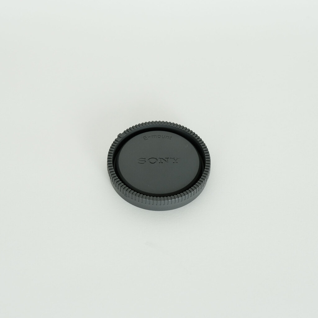 SONY E 35mm F1.8 OSS SEL35F18