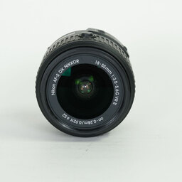 Nikon AF-S DX NIKKOR 18-55mm f3.5-5.6G VR II