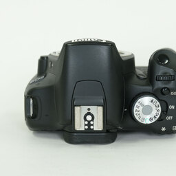 Canon EOS Kiss X3 ボディ