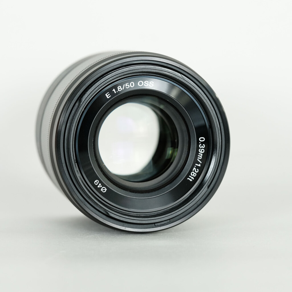 SONY E 50mm F1.8 OSS SEL50F18