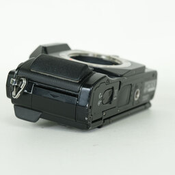 OLYMPUS OM-D E-M5 ボディ ブラック
