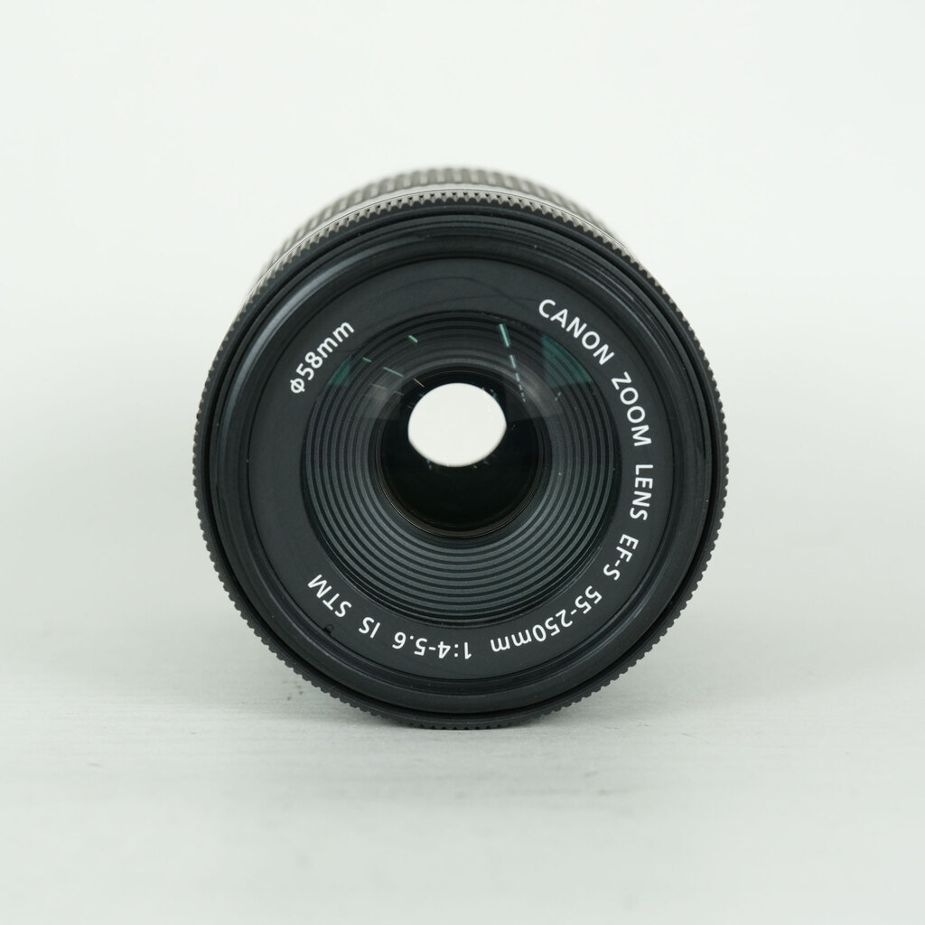 Canon EF-S55-250mm F4-5.6 IS STM