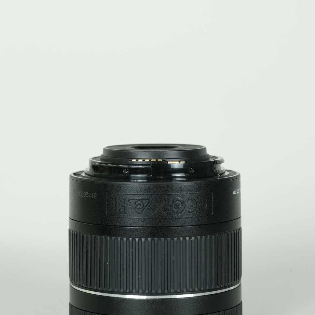 Canon EF-S18-55mm F4-5.6 IS STM