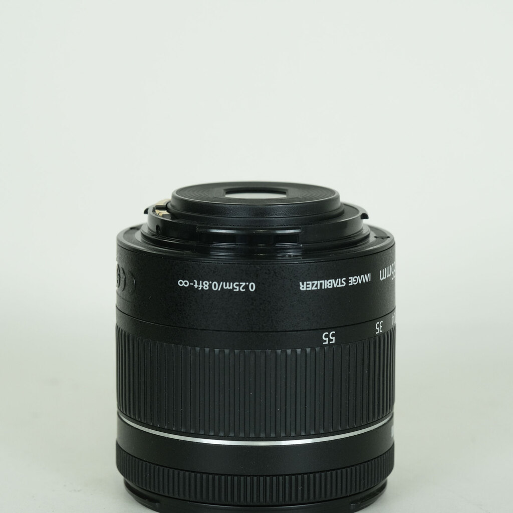 Canon EF-S18-55mm F4-5.6 IS STM