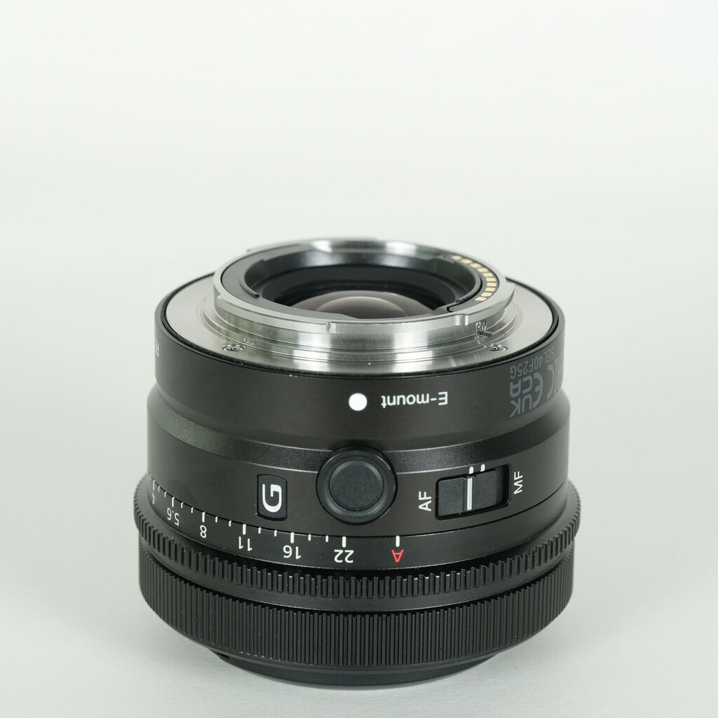 SONY FE 40mm F2.5 G SEL40F25Gの出品 | ONE SCENE（ワンシーン）