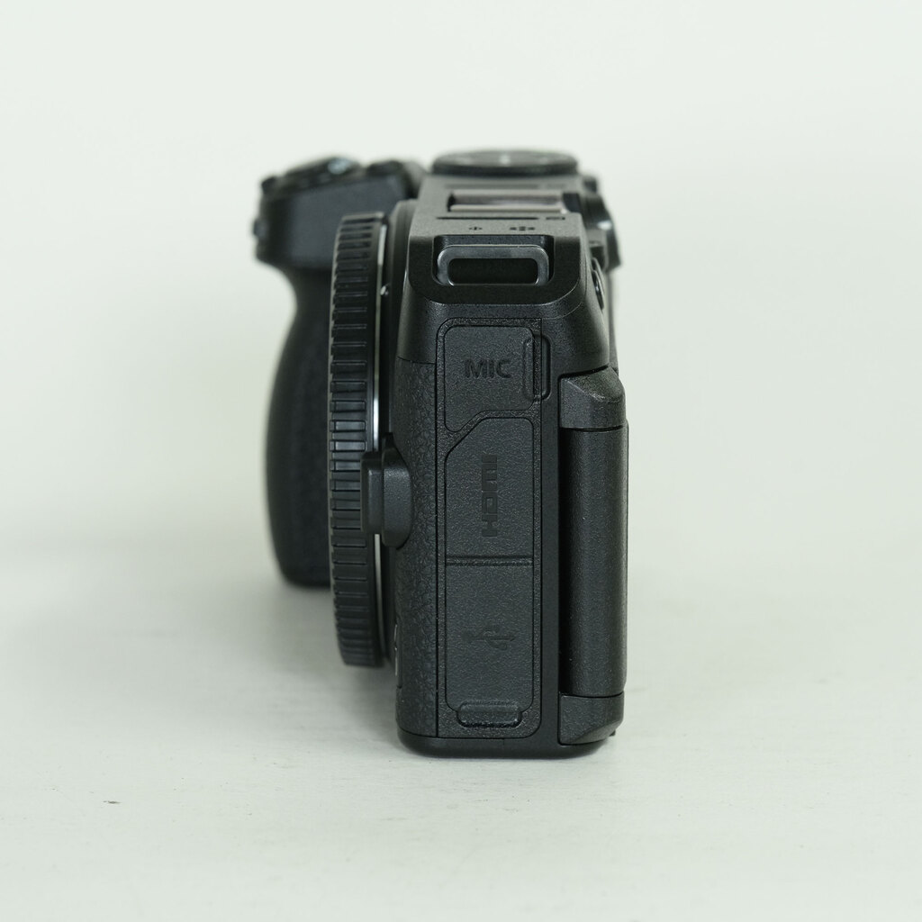 Nikon Z30