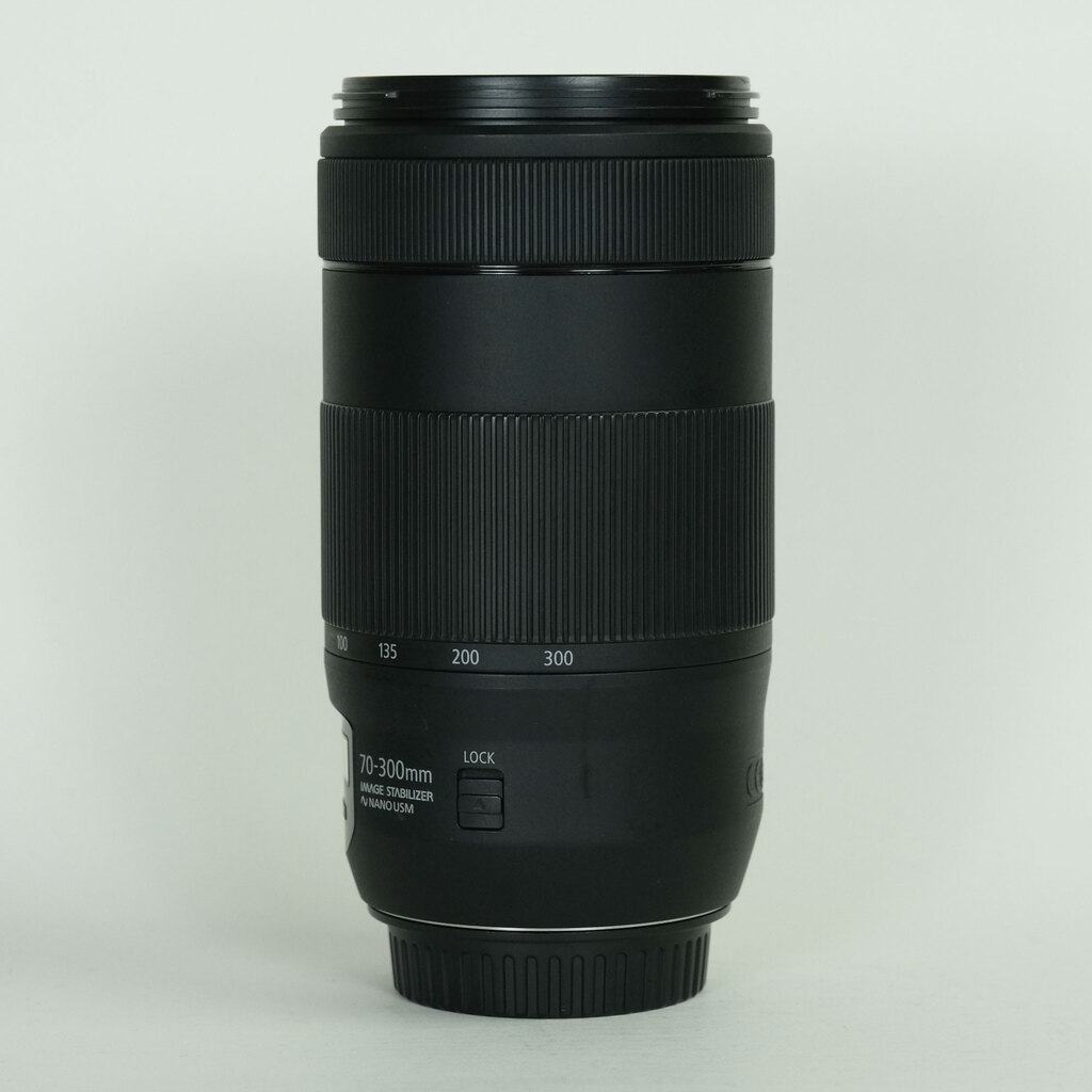 Canon EF70-300mm F4-5.6 IS II USM Canon EF70-300mm F4-5.6 IS II USM