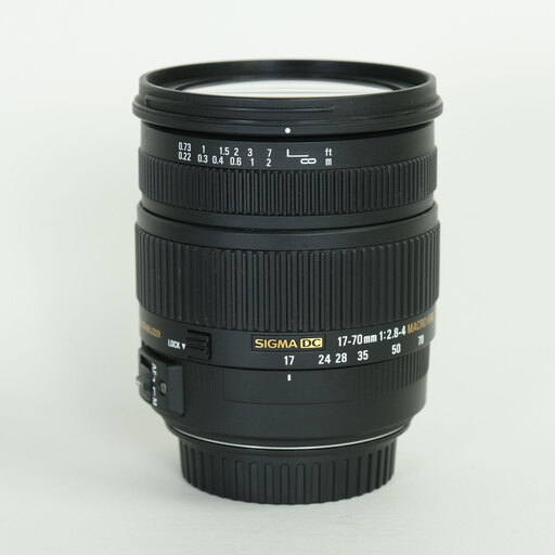 SIGMA 17-70mm F2.8-4 DC MACRO OS HSM [キヤノンEF用]