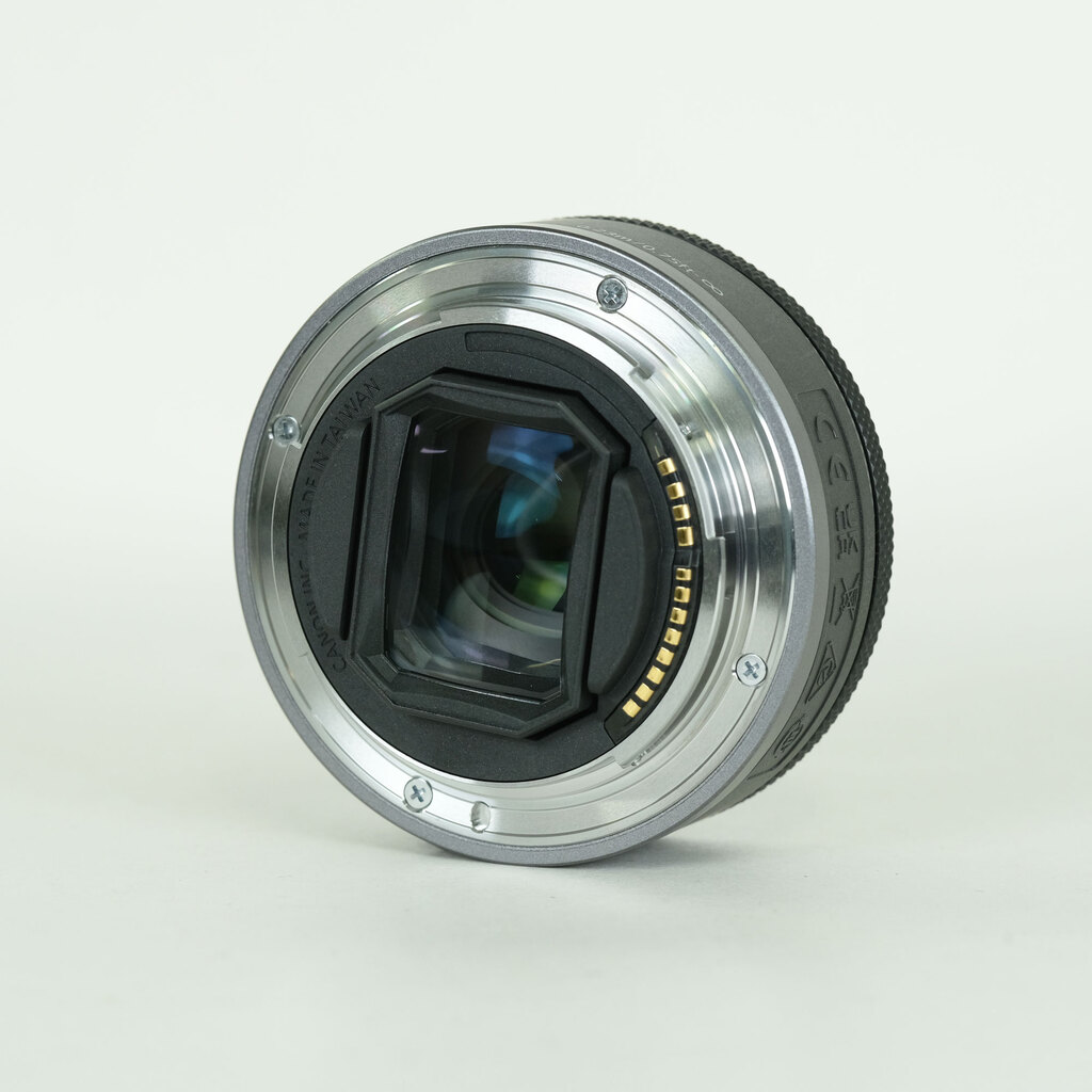 Canon RF28mm F2.8 STM