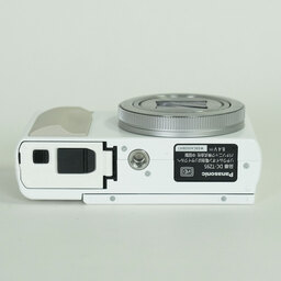 Panasonic LUMIX DC-TZ95D ホワイト Panasonic LUMIX DC-TZ95D ホワイト
