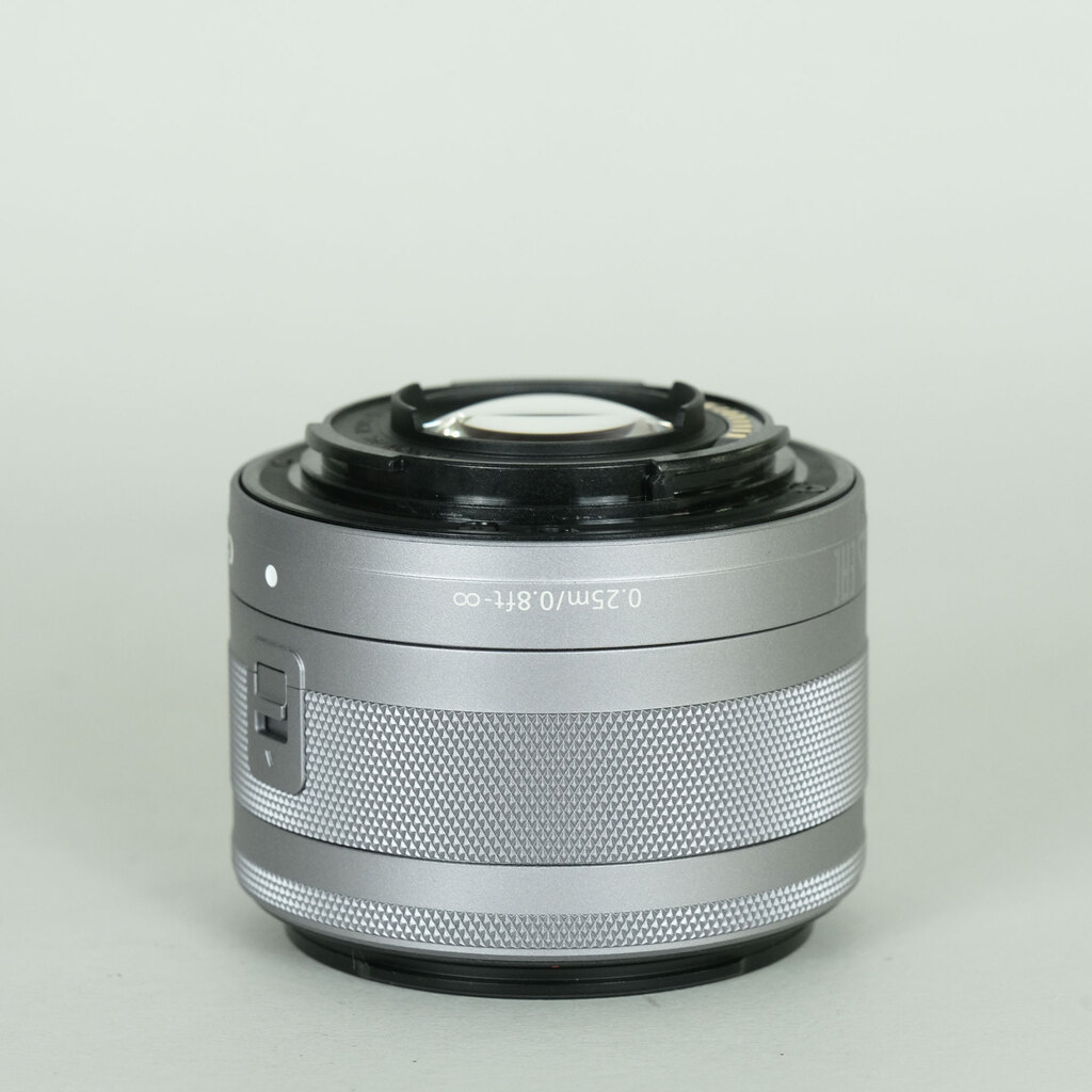 Canon EF-M15-45mm F3.5-6.3 IS STM