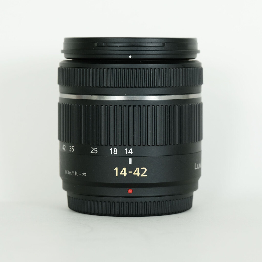 Panasonic LUMIX G VARIO 14-42mm F3.5-5.6 ASPH./MEGA O.I.S.
