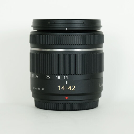 Panasonic LUMIX G VARIO 14-42mm F3.5-5.6 ASPH./MEGA O.I.S.