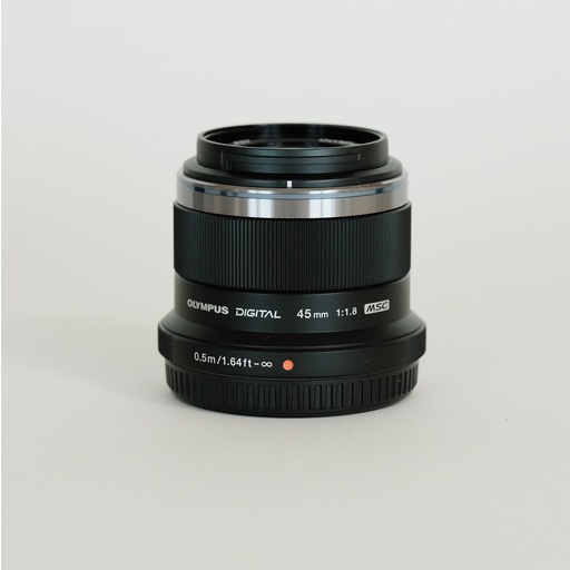 OLYMPUS M.ZUIKO DIGITAL 45mm F1.8