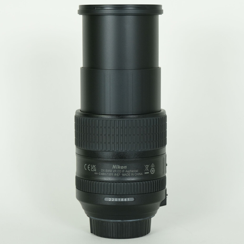 Nikon AF-S DX NIKKOR 18-300mm f/3.5-6.3G ED VR