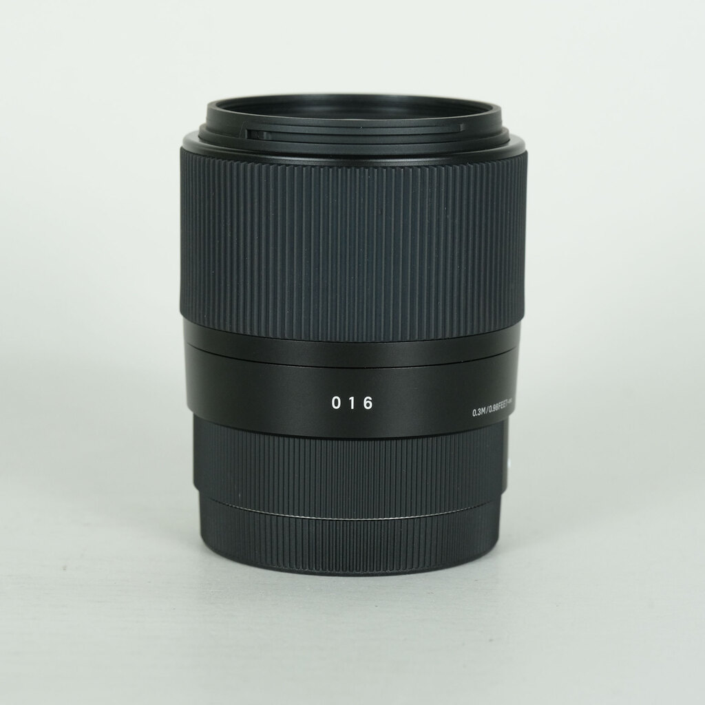 SIGMA 30mm F1.4 DC DN�bContemporary [�\�j�[E�p]