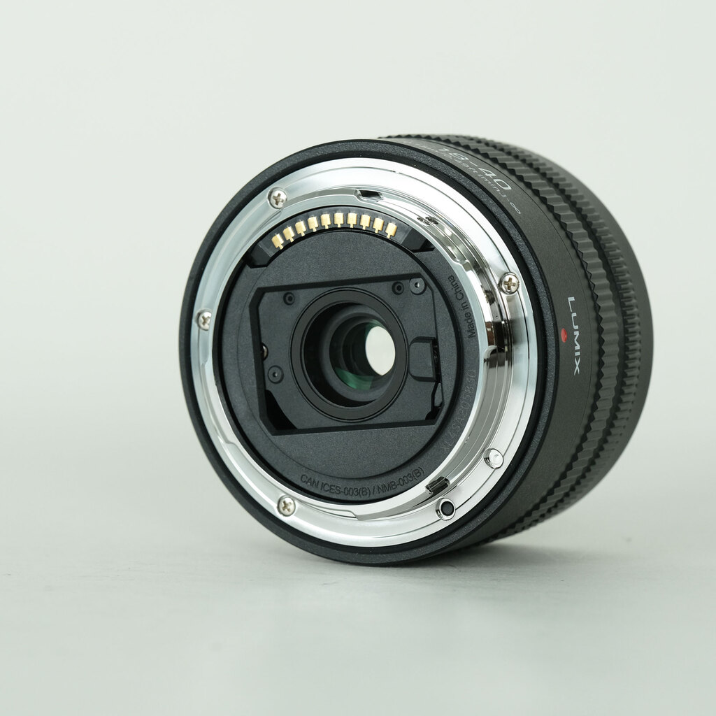 Panasonic LUMIX S 18-40mm F4.5-6.3の出品 | ONE SCENE（ワンシーン）
