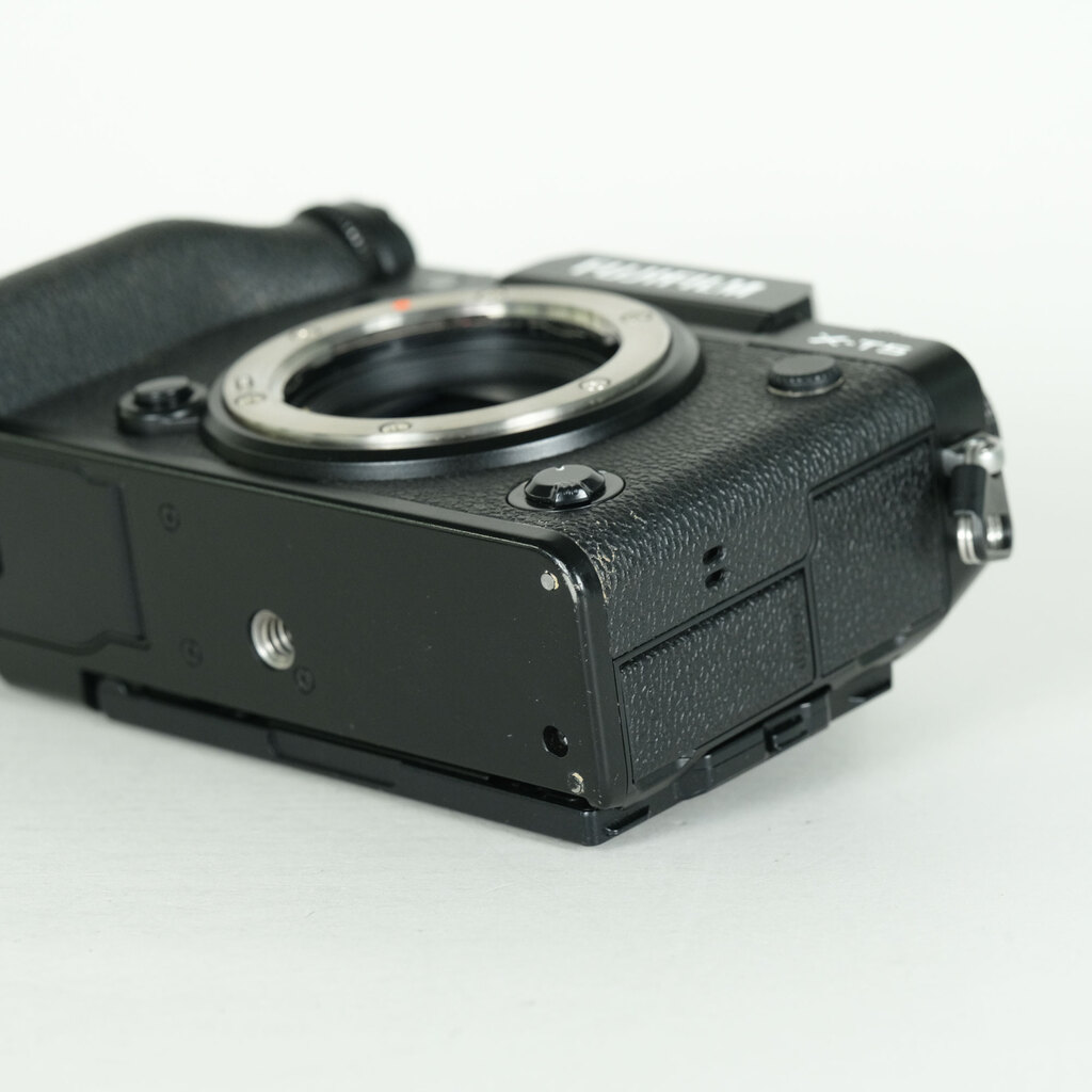 FUJIFILM X-T5の出品 | ONE SCENE（ワンシーン）