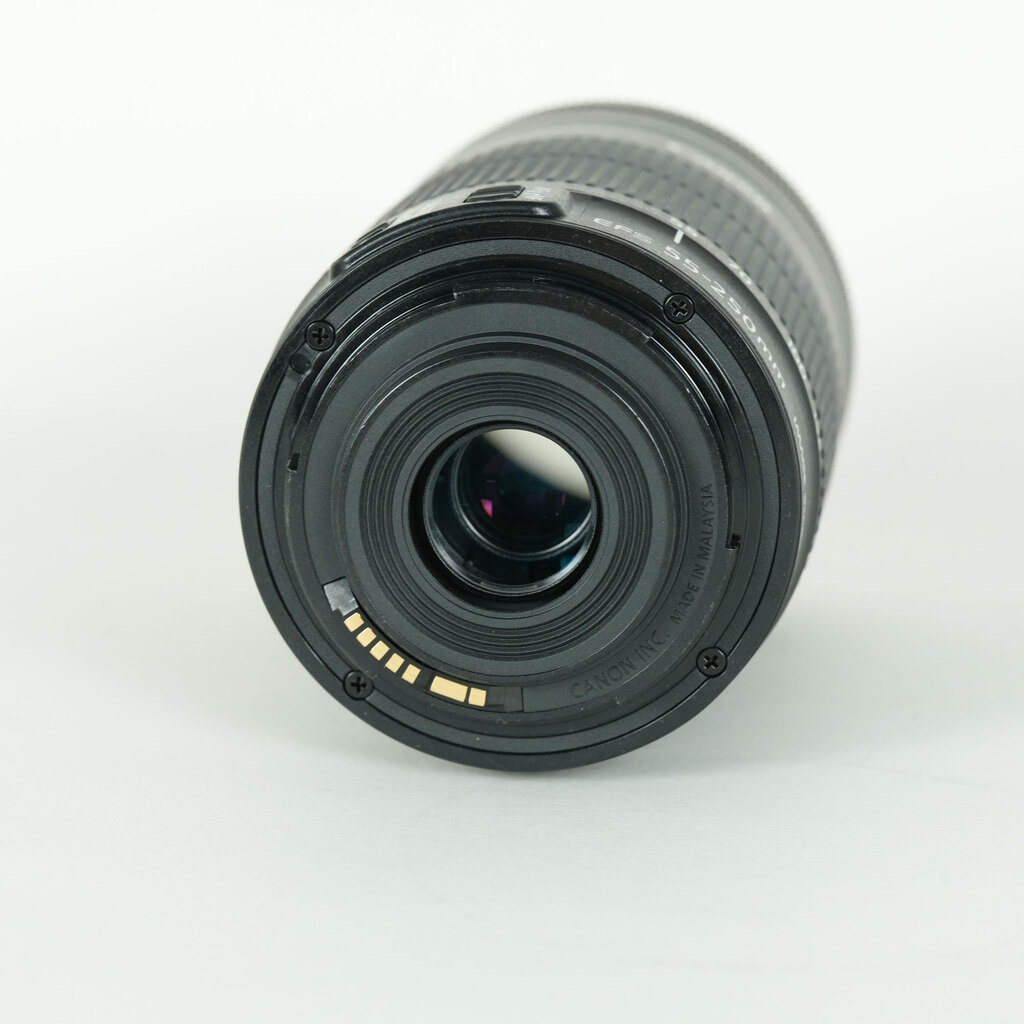 Canon EF-S55-250mm F4-5.6 IS STM Canon EF-S55-250mm F4-5.6 IS STM