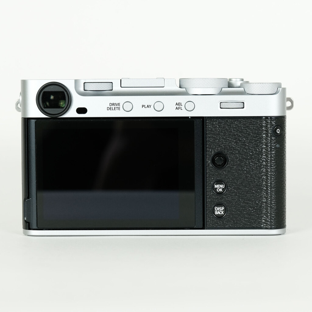 FUJIFILM X-E5