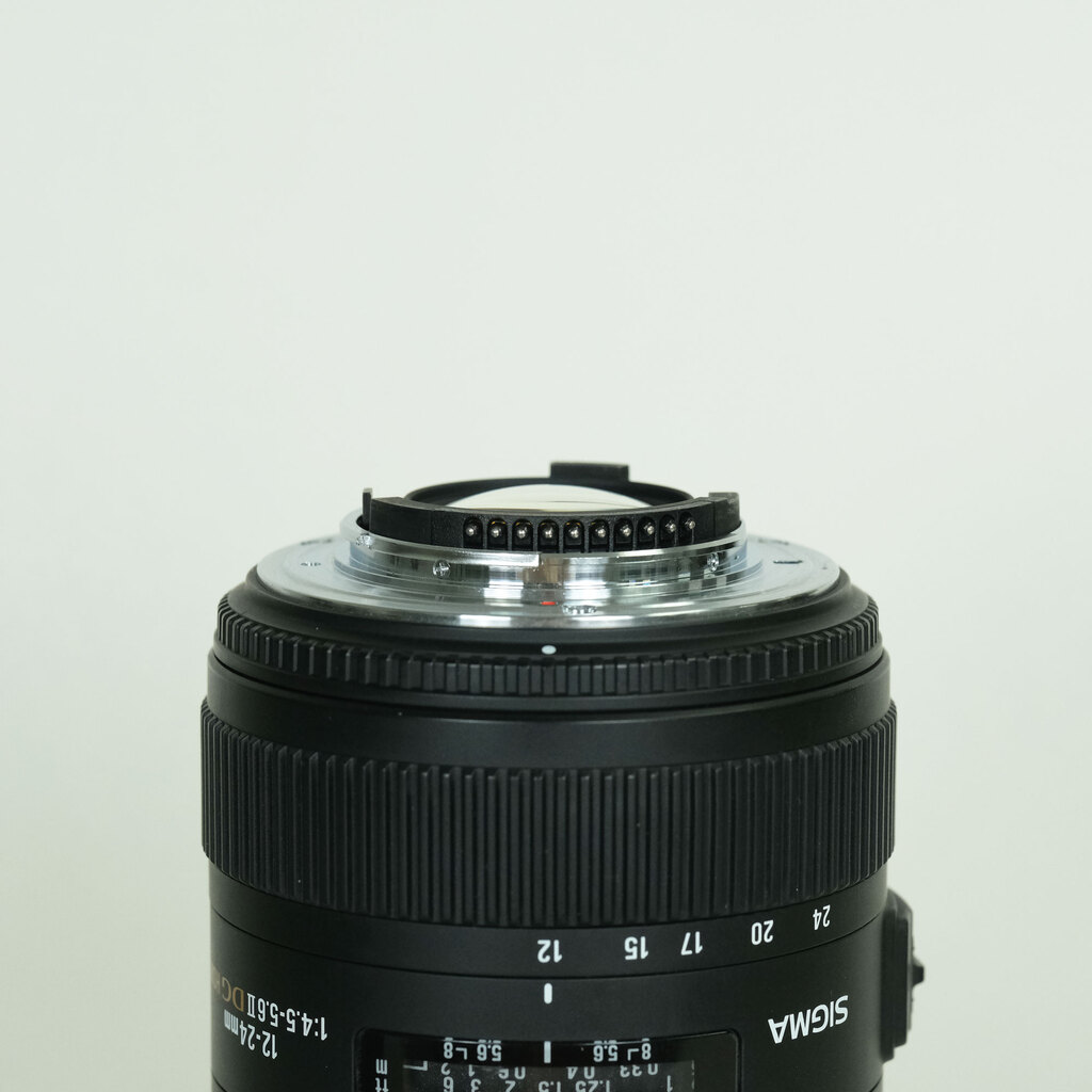SIGMA 12-24mm F4.5-5.6 II DG HSM (ニコンF用)