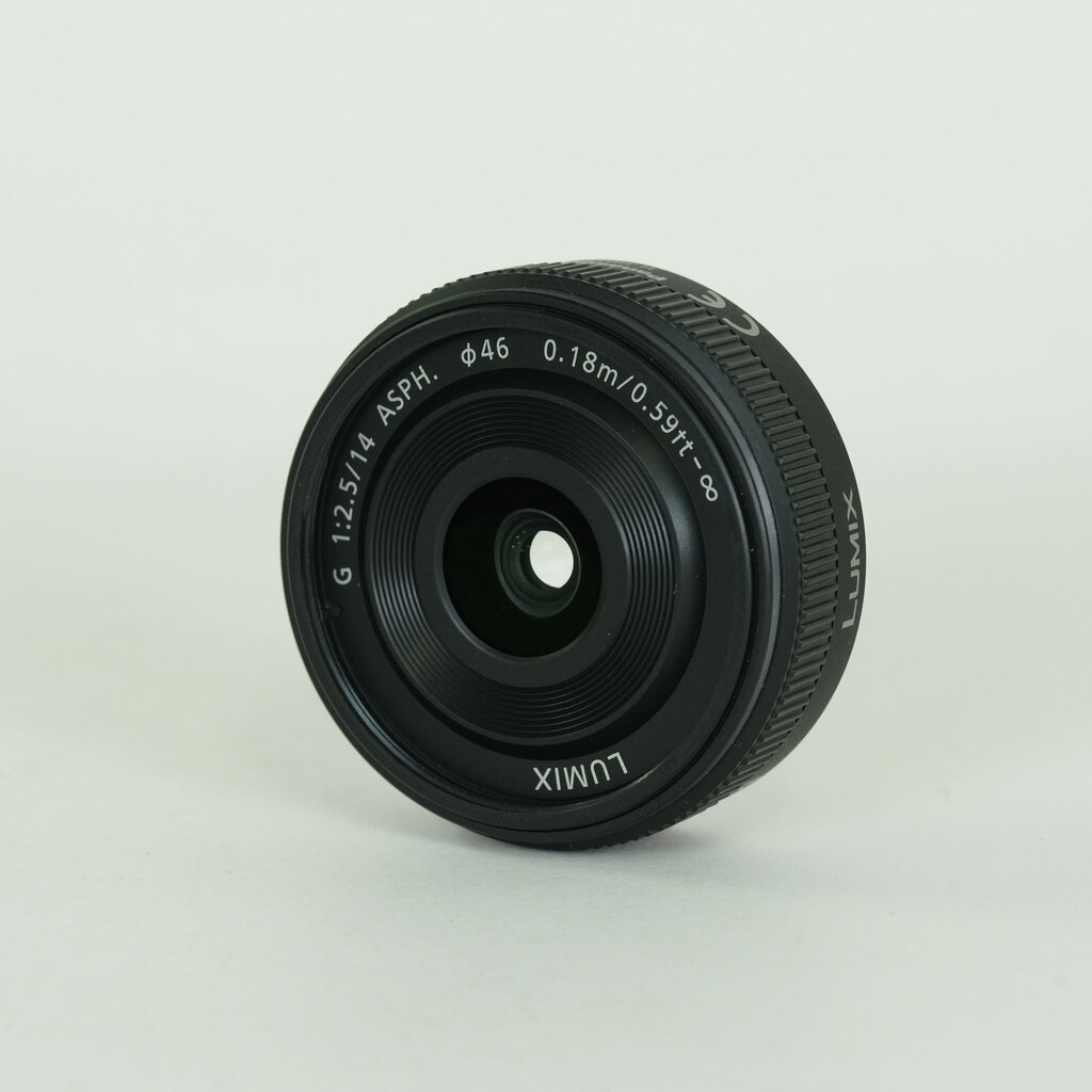 Panasonic LUMIX G 14mm F2.5 ASPH. H-H014