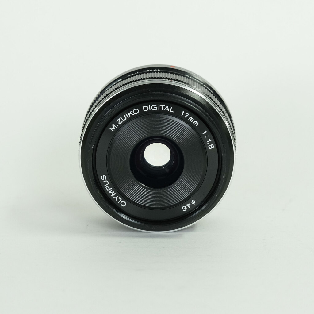 OLYMPUS M.ZUIKO DIGITAL 17mm F1.8 OLYMPUS M.ZUIKO DIGITAL 17mm F1.8