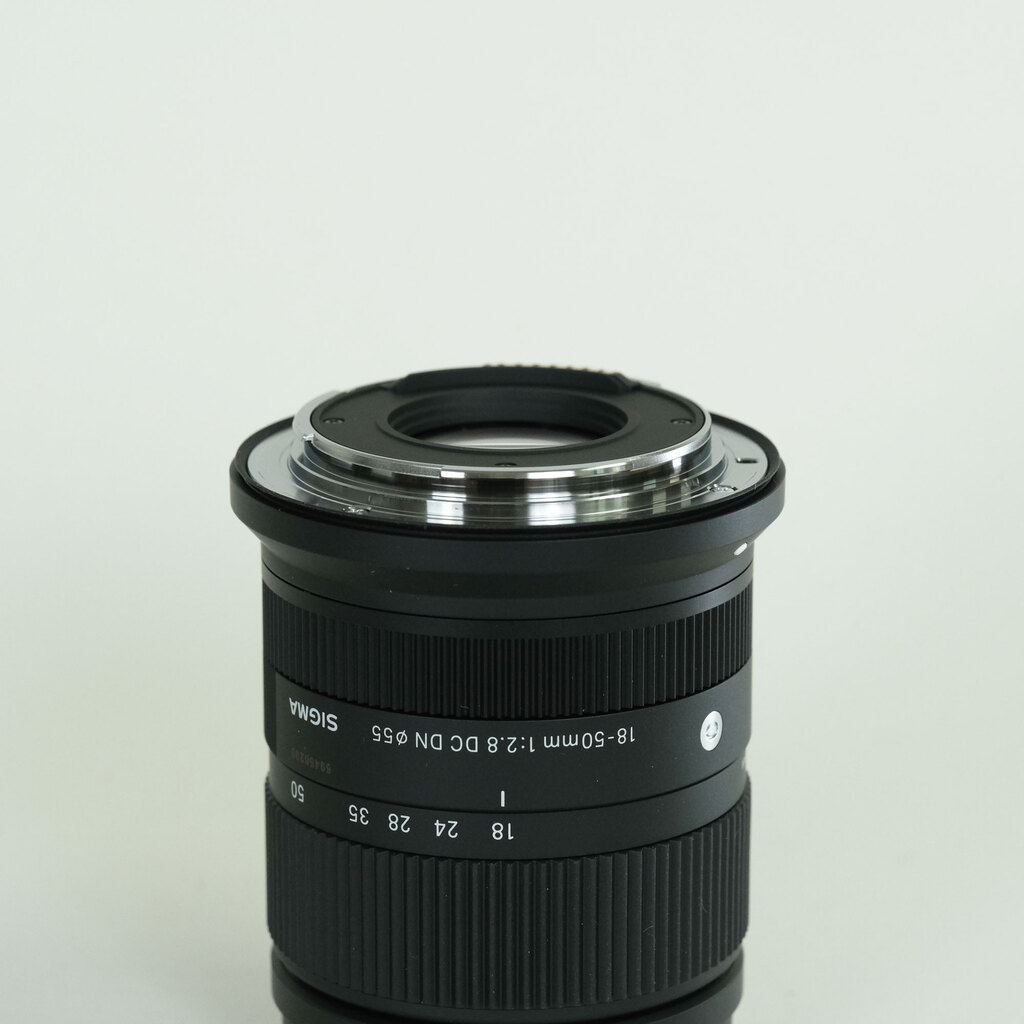 SIGMA 18-50mm F2.8 DC DN｜Contemporary [キヤノンRF用]