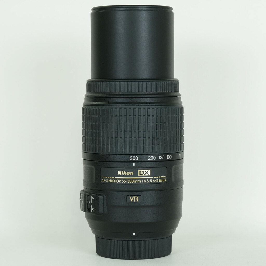 Nikon AF-S DX NIKKOR 55-300mm F4.5-5.6G ED VR Nikon AF-S DX NIKKOR 55-300mm F4.5-5.6G ED VR