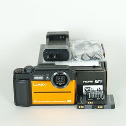 Panasonic LUMIX DC-FT7 オレンジ