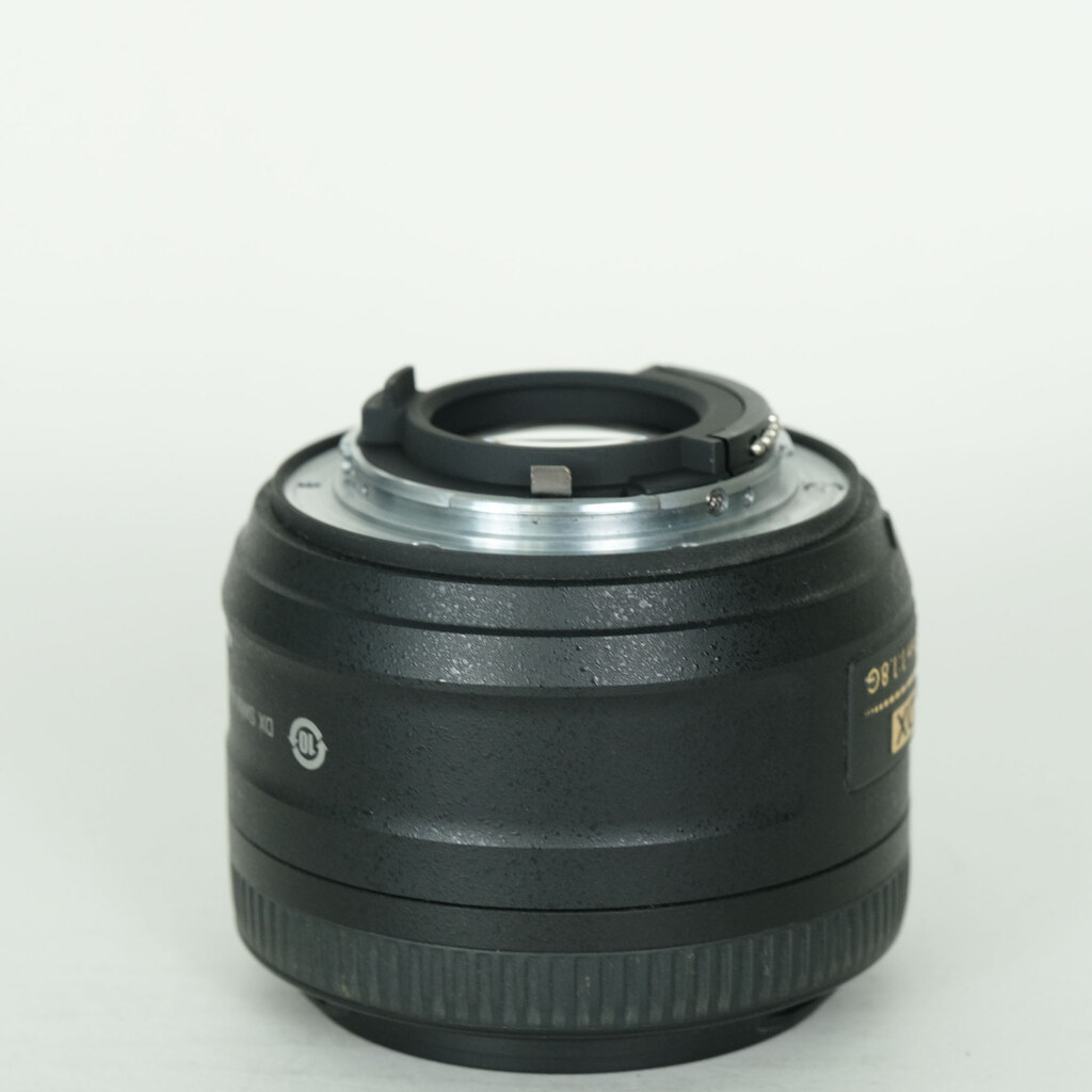 Nikon AF-S DX NIKKOR 35mm f/1.8Gの出品 | ONE SCENE（ワンシーン）