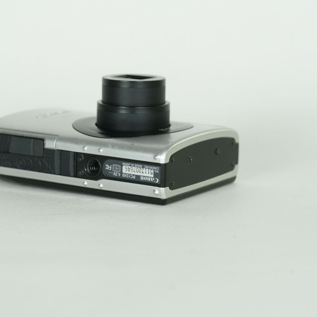 Canon IXY DIGITAL 910IS シルバーの出品 | ONE SCENE（ワンシーン）