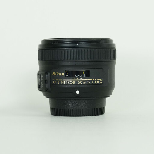 Nikon AF-S NIKKOR 50mm f/1.8G Nikon AF-S NIKKOR 50mm f/1.8G