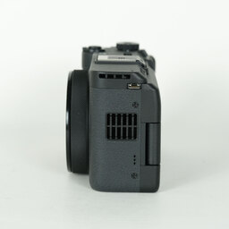 Canon PowerShot V1 Canon PowerShot V1