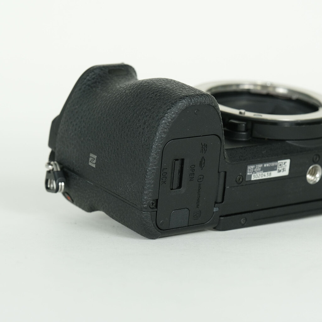 SONY α6500（ILCE-6500）