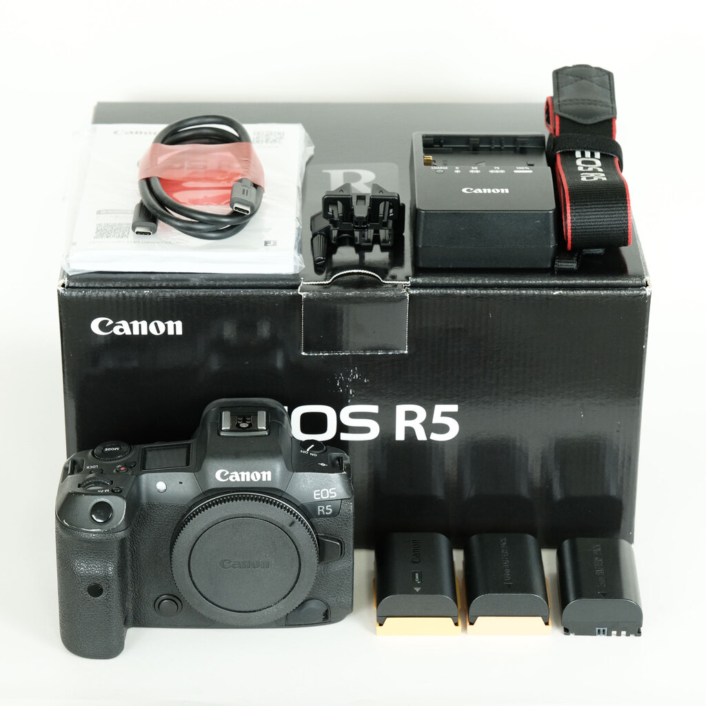 Canon EOS R5