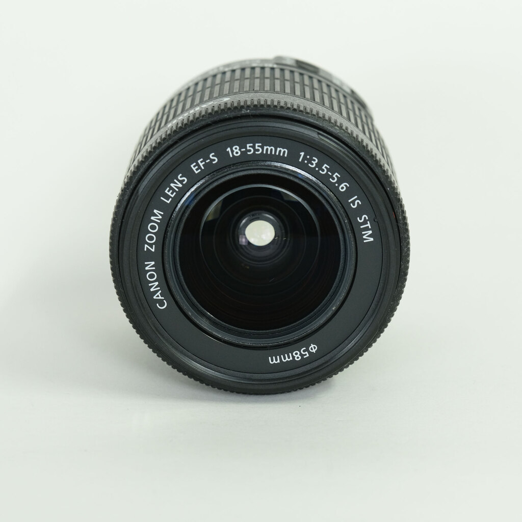 Canon EF-S18-55mm F3.5-5.6 IS STM