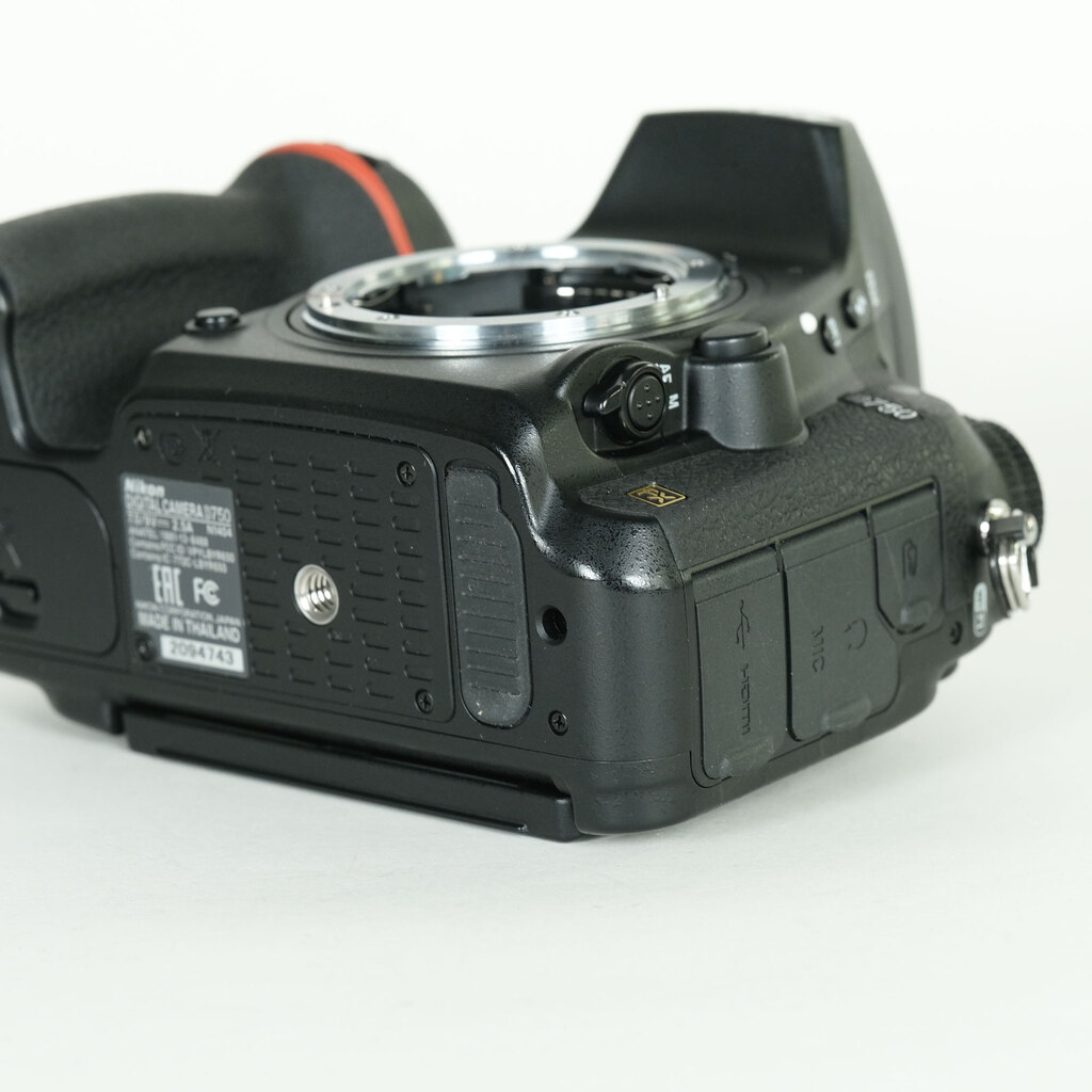 Nikon D750