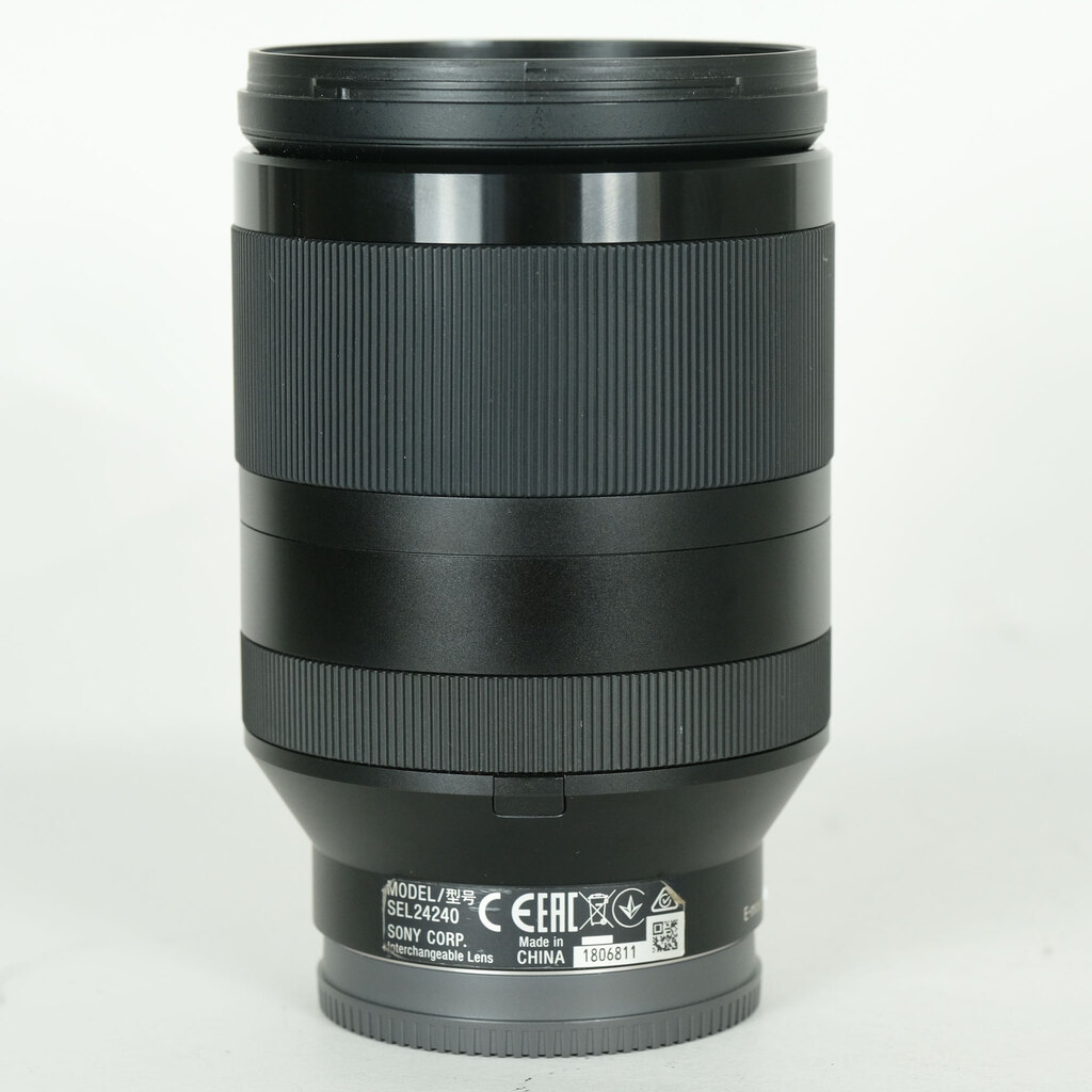 SONY FE 24-240mm F3.5-6.3 OSS SEL24240