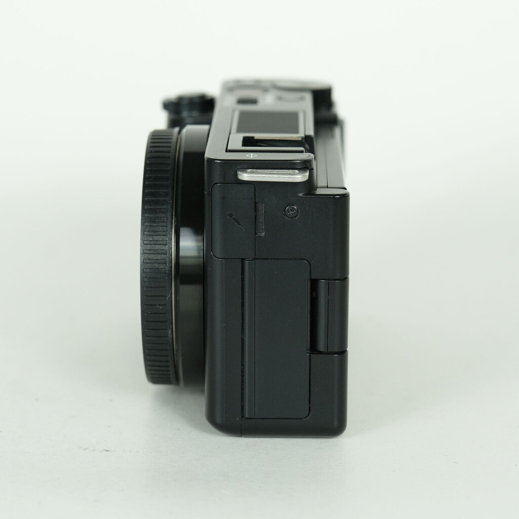 SONY VLOGCAM ZV-E10 SONY VLOGCAM ZV-E10