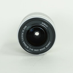 Canon EF-S18-55mm F3.5-5.6 IS STM ホワイト