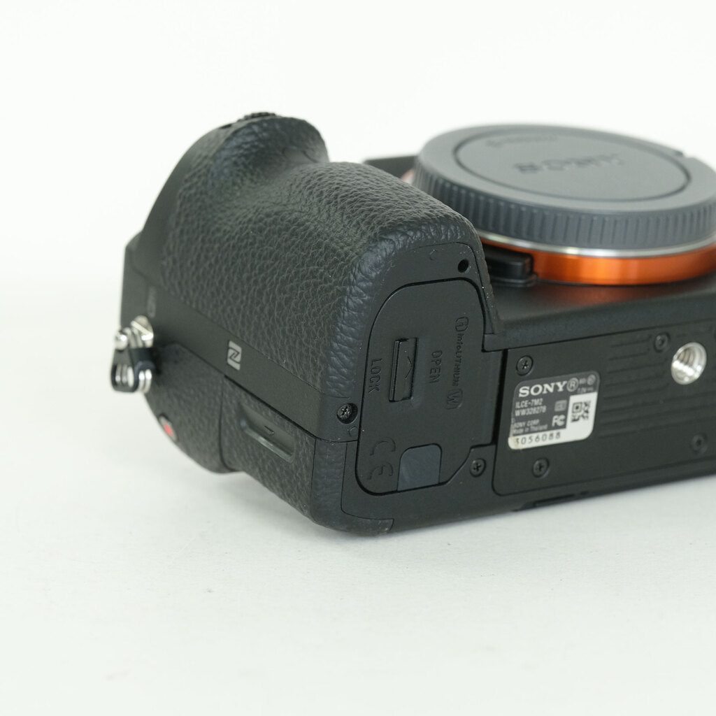 SONY α7 II（ILCE-7M2）