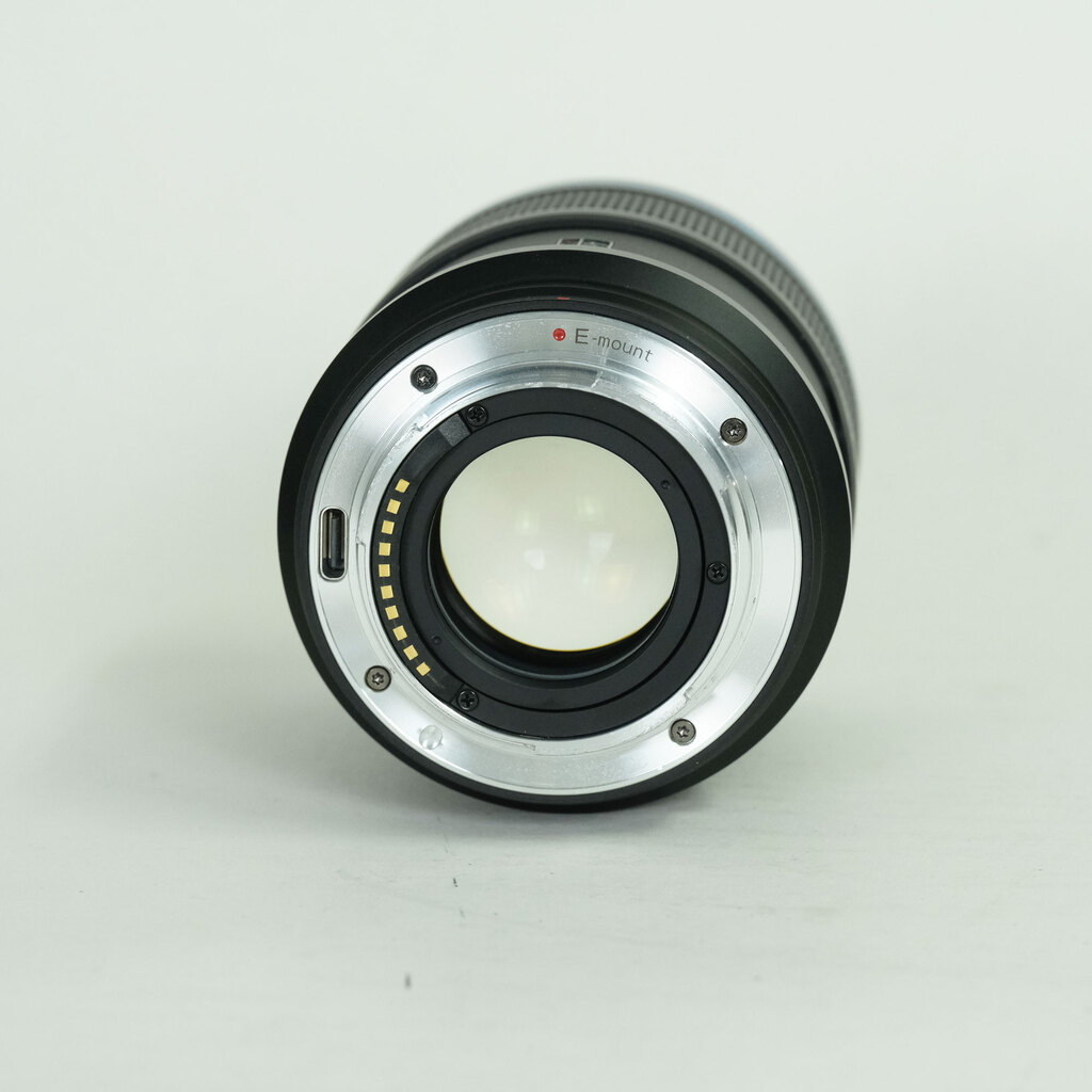 SIRUI Sniper Series 33mm F1.2 ブラック[ソニーE用]