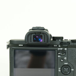 SONY α7 II(ILCE-7M2) SONY α7 II(ILCE-7M2)